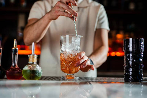 Footed Mixing Glass 22 oz