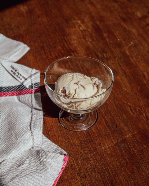 BLOWN GLASS DESSERT CUP: Round