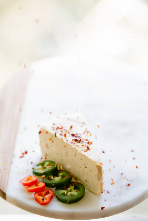 Darë Pepperjack Plant-Based Cheese Wedge
