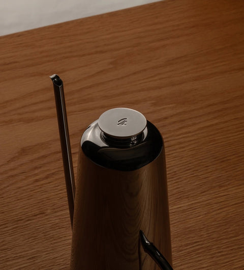 Holcomb Dripless Oil Can