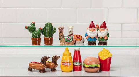 Dachshunds in Hot Dogs S&P Shakers