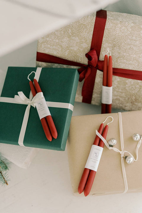 Mo&Co 14"- 100% Beeswax Dipped Candles | Burgundy